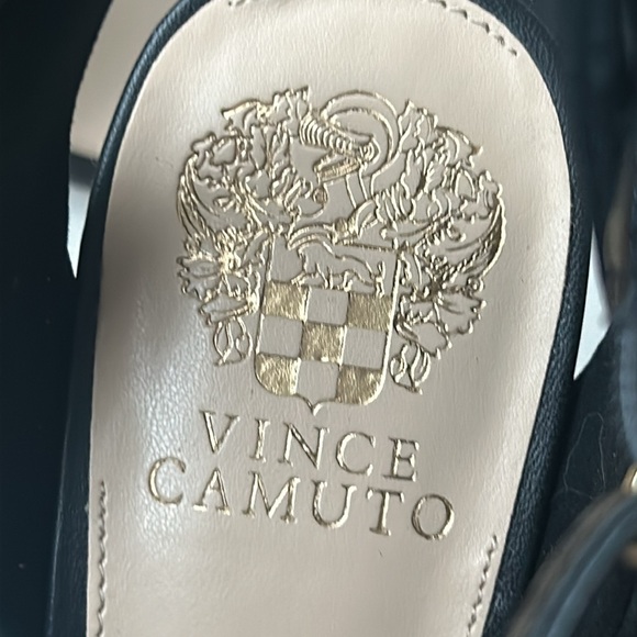 NIB Vince Camuto Eco Sheep/True Suede Kalintie black heels size 9.5 M - Picture 5 of 8